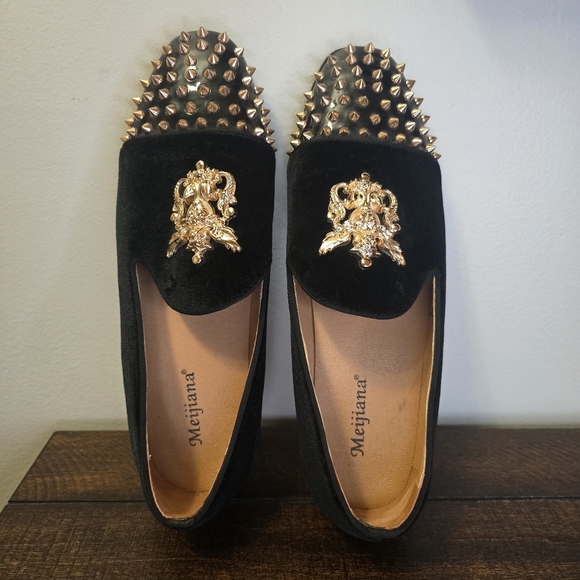 Meijiana Black Velvet Slip On  With Gold Tone Studs Spiked Accents Size 9 - Picture 9 of 13